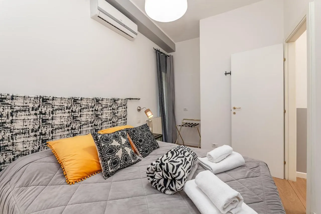 *** Guest house Julius Caesar Home Rome Italy